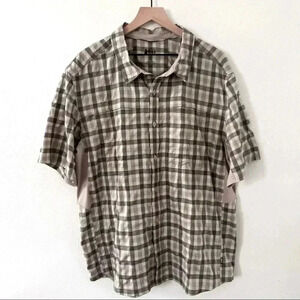 REI Mens Plaid Button Up Shirt